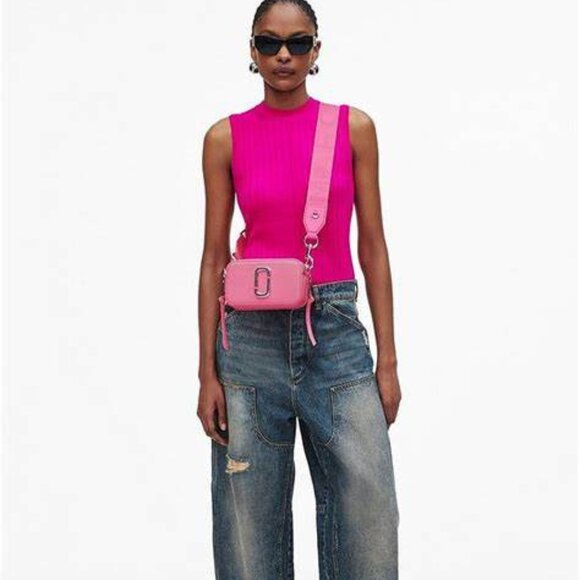 Marc Jacobs $395 The Utility Snapshot Camera Bag Petal Pink NWT! - Picture 3 of 9